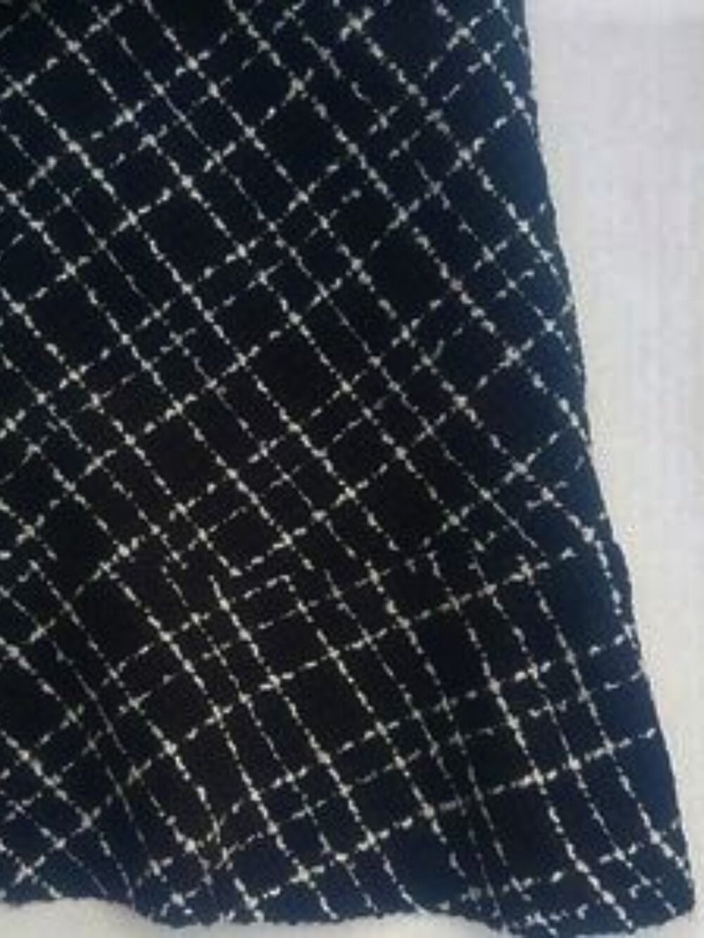 George SZ 16 Black & White Windowpane Tweed Lined Pencil with Flared Hem Skirt